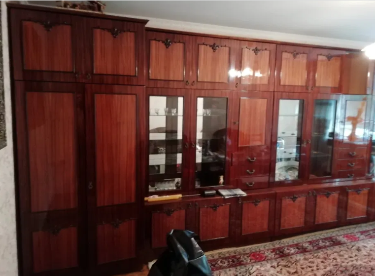 Де та які меблі можна взяти у Львові безкоштовно.