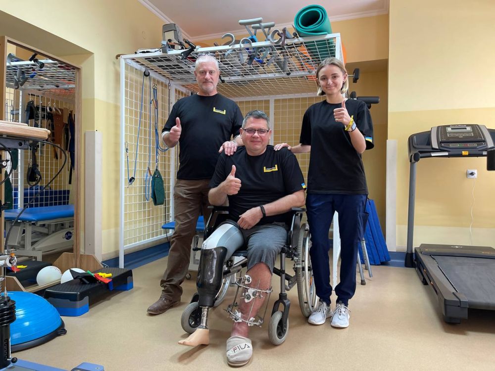 У львівській лікарні виготовили і встановили протез за чотири години