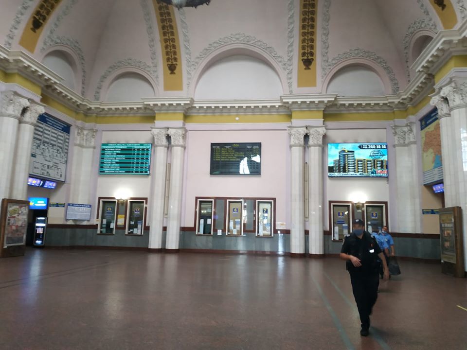 Лікарні, вокзали і храми Львова погрожували підірвати. Фото: Варта1