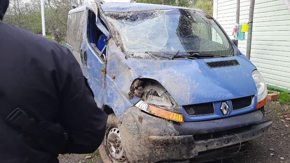 На Львівщині в ДТП постраждали двоє дітей та двоє дорослих. Фото полції