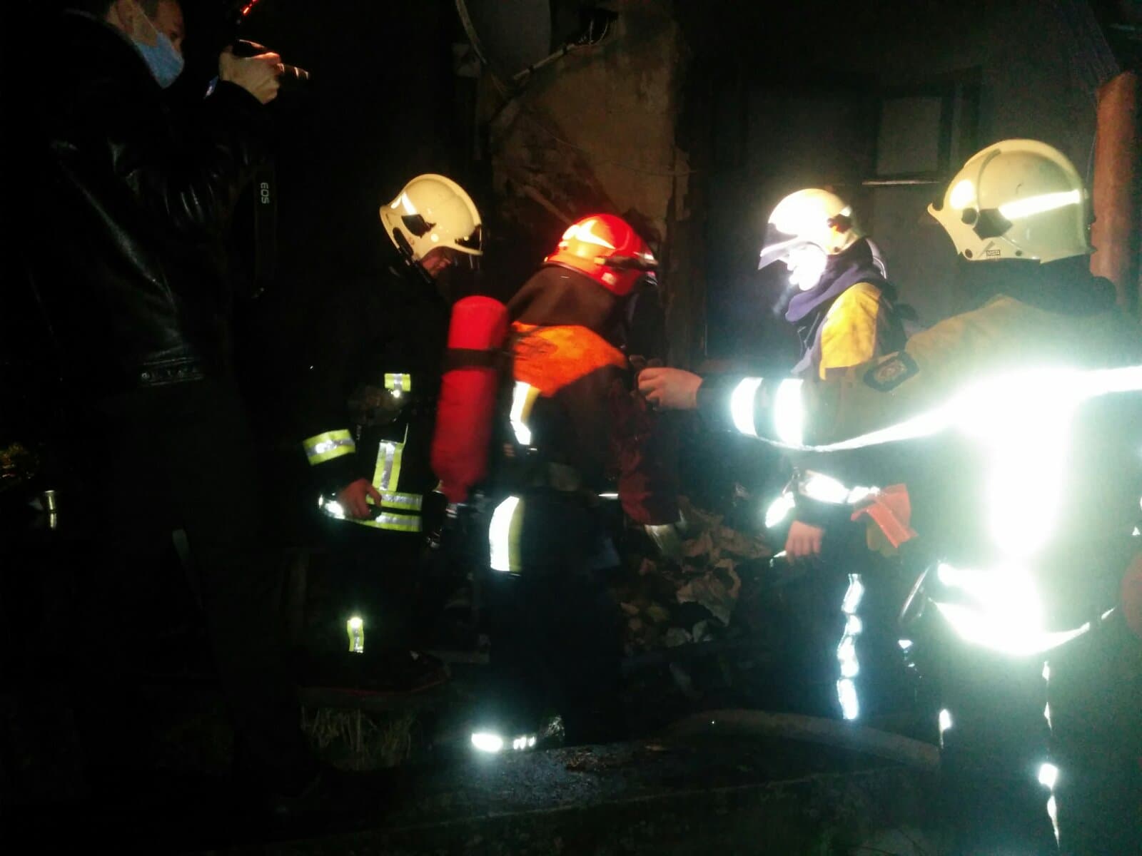 У Бродах на Львівщині у пожежі загинула жінка. Фото: ДСНС Львівщини