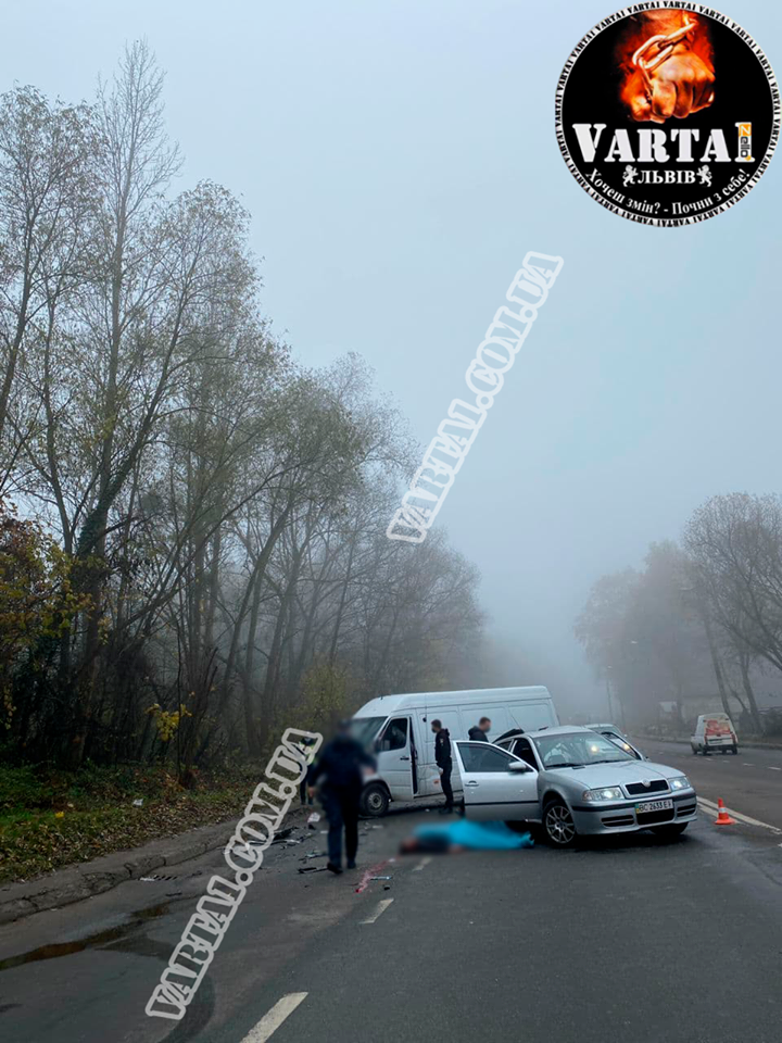 На вулиці Омеляна Ковча у Львові сталася смертельна аварія. Фото: Варта1