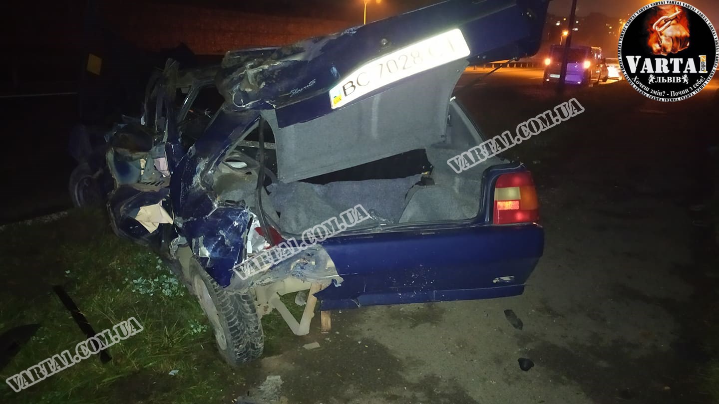 У Львові водій Audi спричинив дві дорожньо-транспортні пригоди на різних вулицях міста. Фото: Варта1