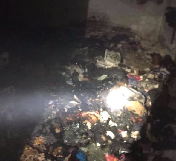 У Львові на вулиці Личаківській пожежники врятували жінку зі згарища. Фото: ДСНС Львівщини