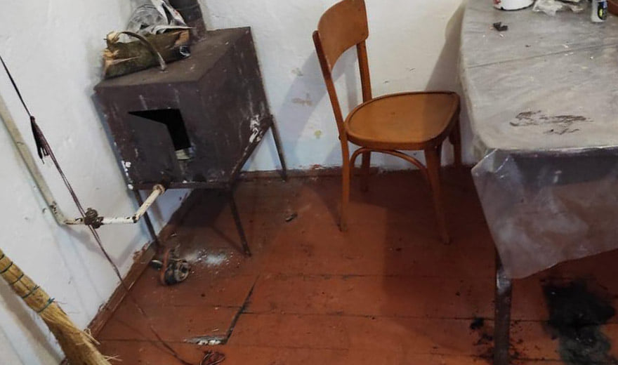 На Львівщині загинув дворічний хлопчик, підпаливши себе сірниками. Фото поліції