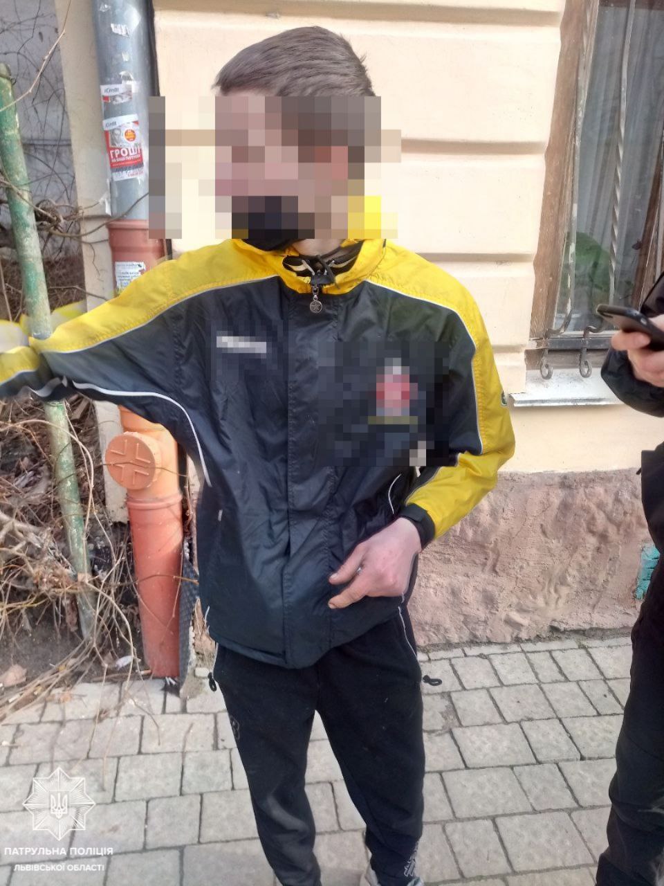 21-річний хлопець пограбував львів’янку. Фото поліції