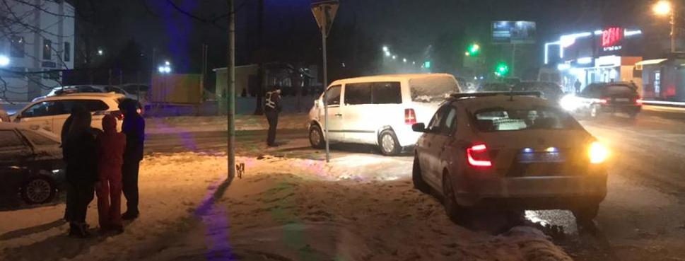 Через ДТП у Львові постраждали четверо людей, серед яких двоє дітей. Фото поліції