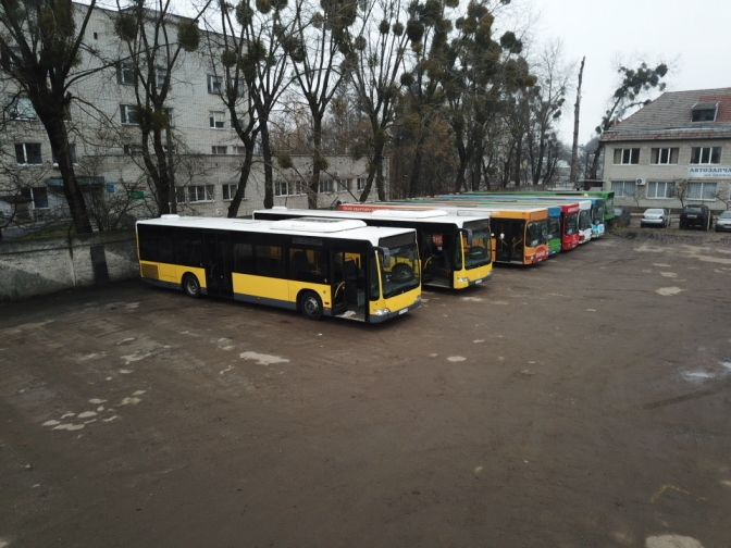 Львовом курсуватимуть два вживані автобуси з Берліна. Фото: Успіх Бм
