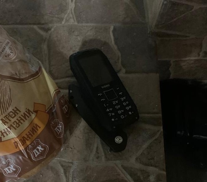 Увечері 24 лютого біля будинку у Дрогобичі знайшли труп чоловіка. Фото: поліції