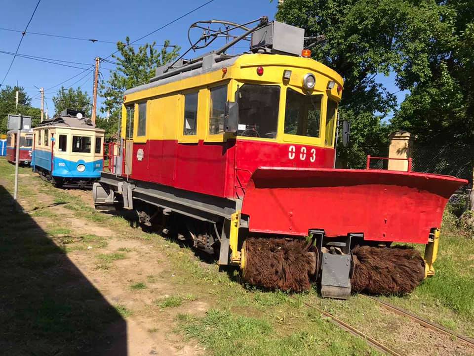 У Львові відбулась виставка історичних та сучасних трамваїв. Фото: Львівелектротранс