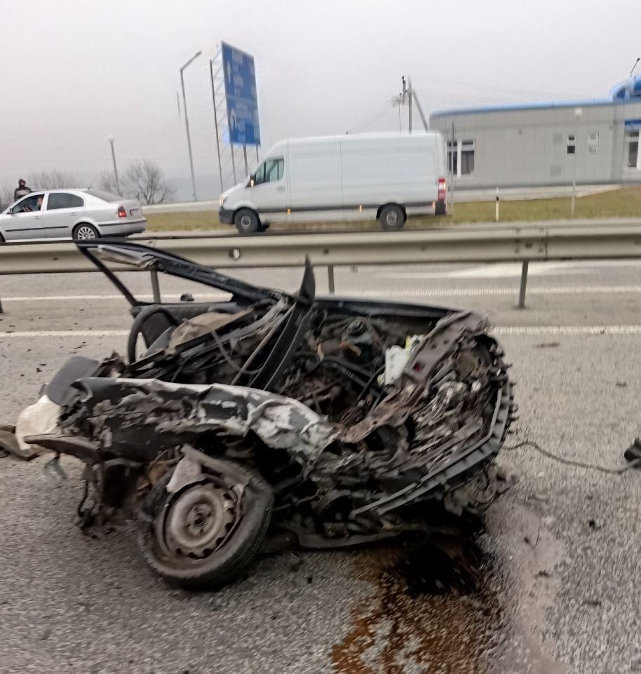 ДТП біля Красова: з'явилися фото та відео з місця автотрощі