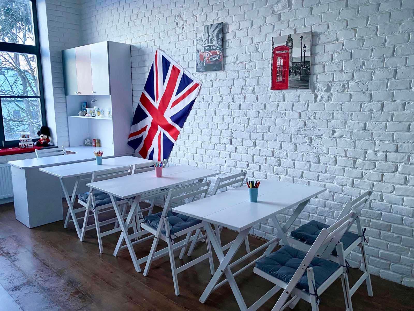 Львів'янка викупила старий палац і реставрувала