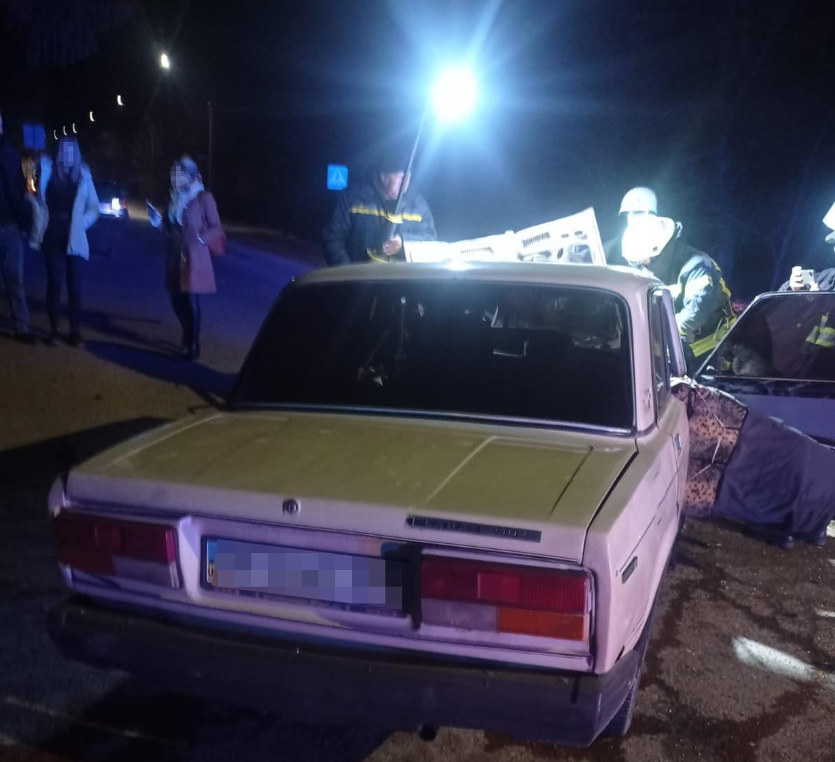 Внаслідок ДТП у Дрогобичі п'ятеро людей потрапили в лікарню (фото) фото 3 2