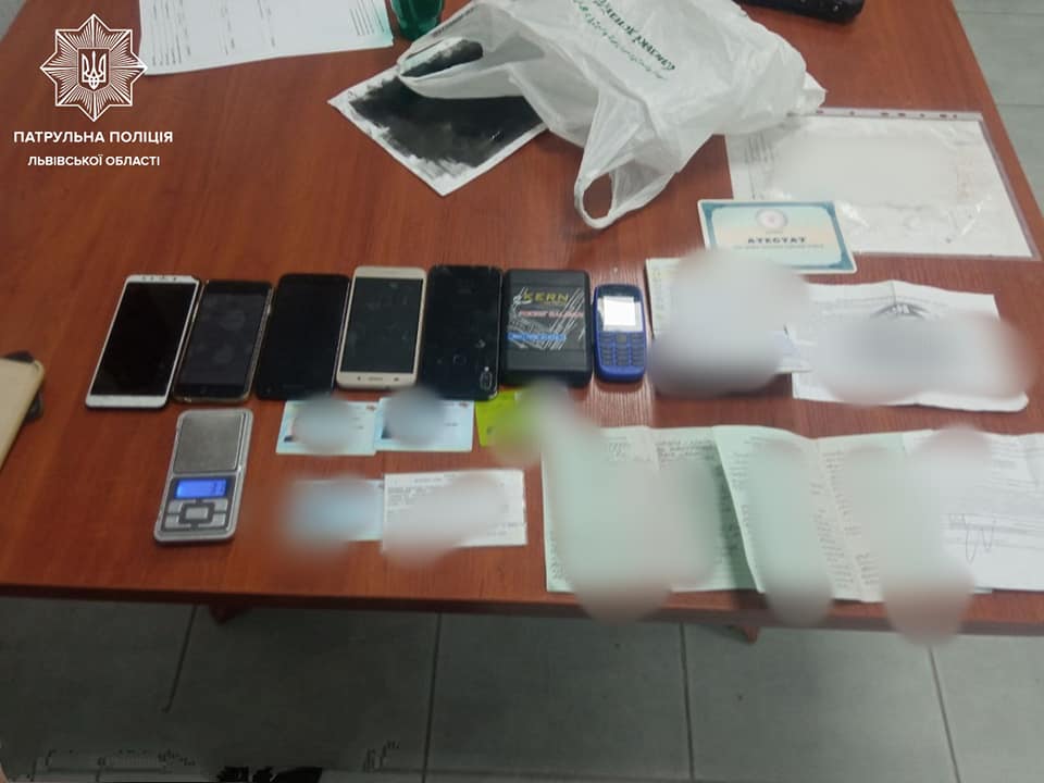 У Львові затримали серійних грабіжників