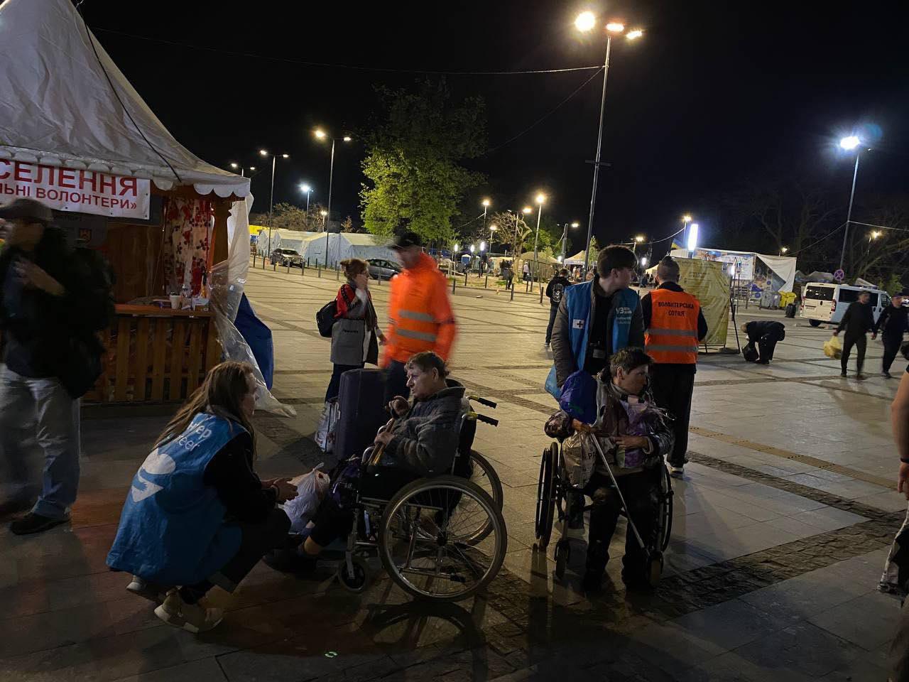 До Львова приїхав потяг з евакуйованими із Запорізької та Донецької областей