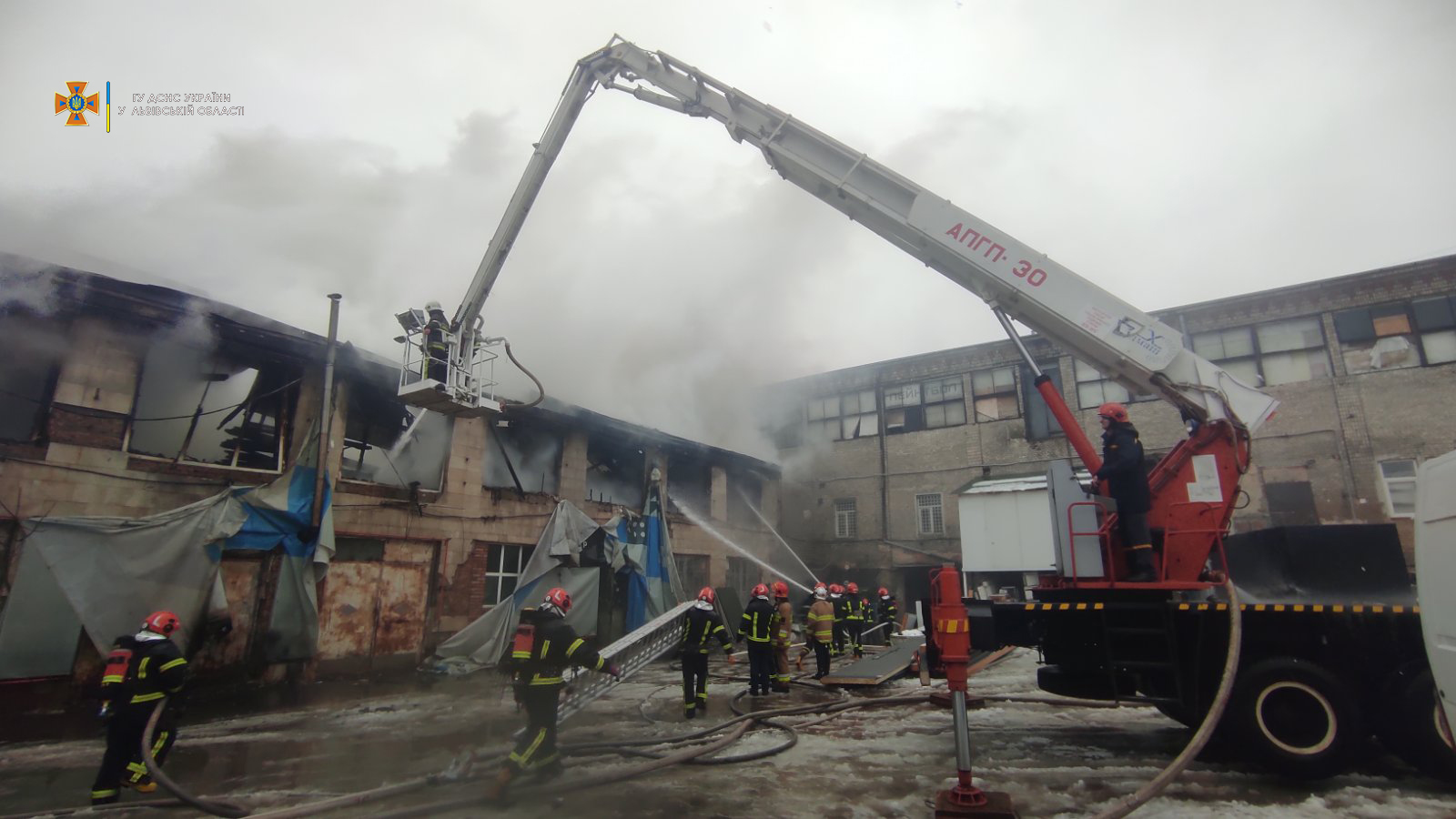 У Львові 28 січня сталась масштабна пожежа на вулиці Волинській