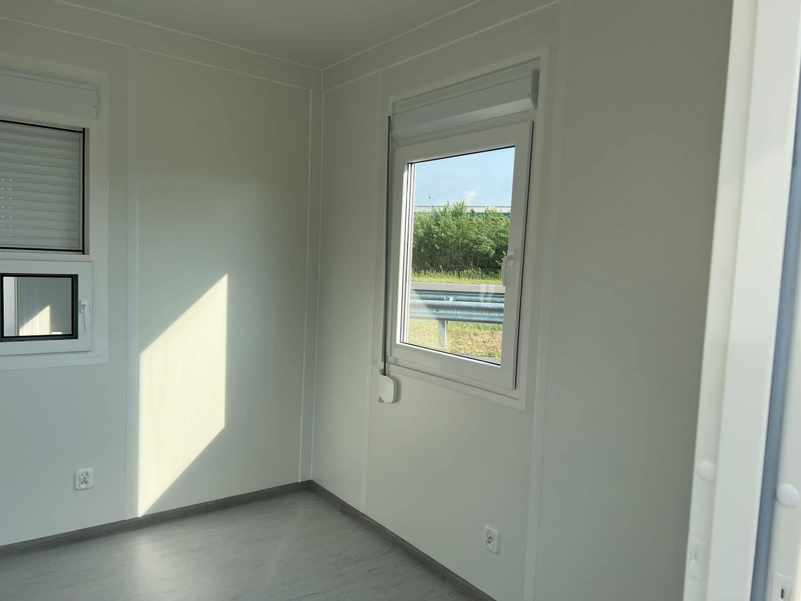 У пункті пропуску Краковець-Корчова облаштували термінал для оформлення автомобілів