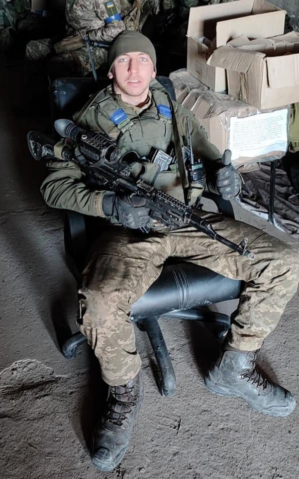 Львів'ян кличуть на аукціон для допомоги військовому, який втратив ноги