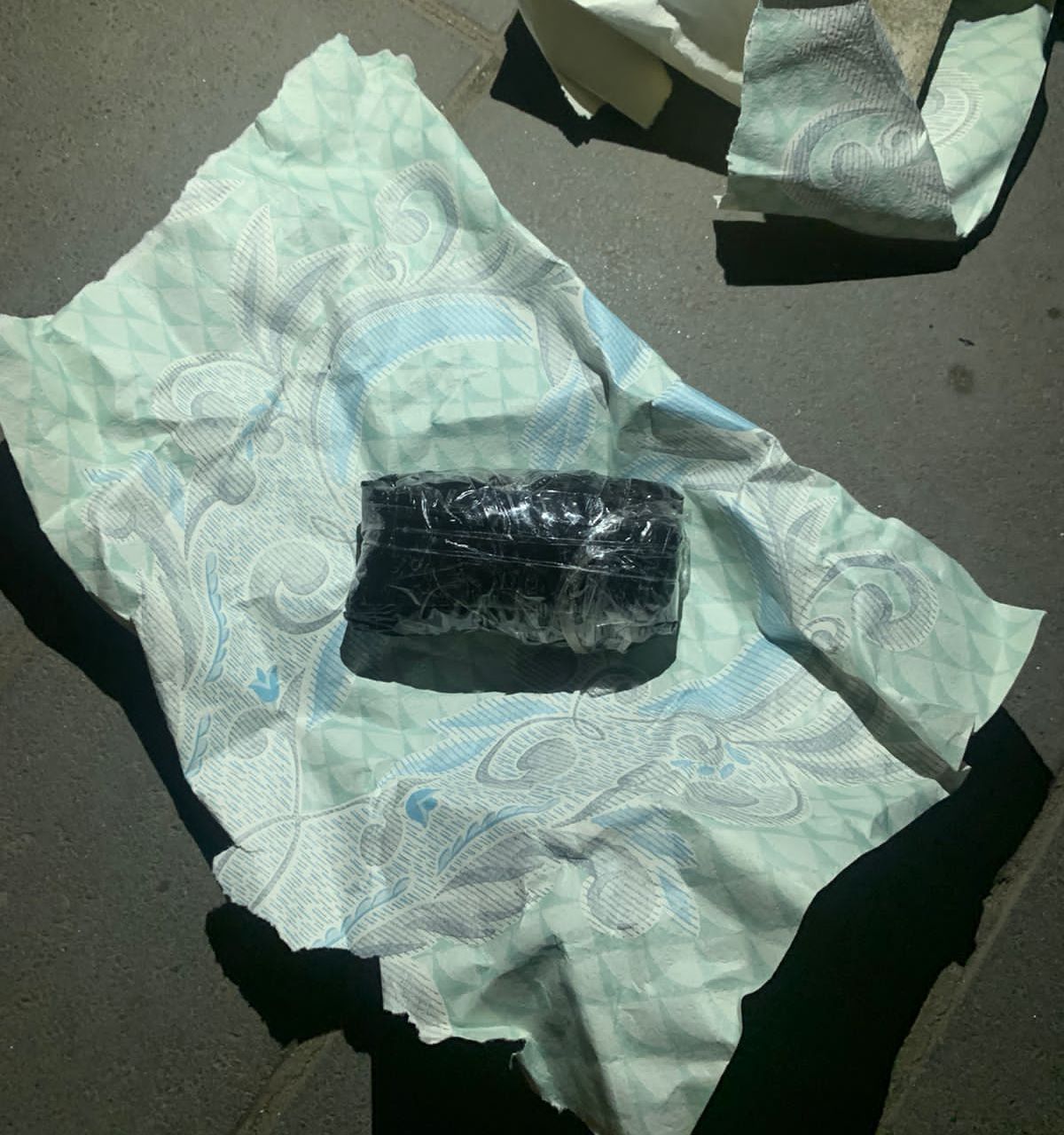 Поліцейські затримали 22-річну львів&rsquo;янку за розповсюдження наркотиків