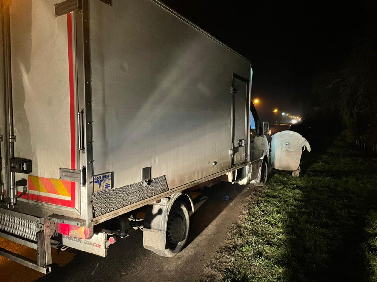 Біля Львова велосипедист потрапив під колеса автомобіля