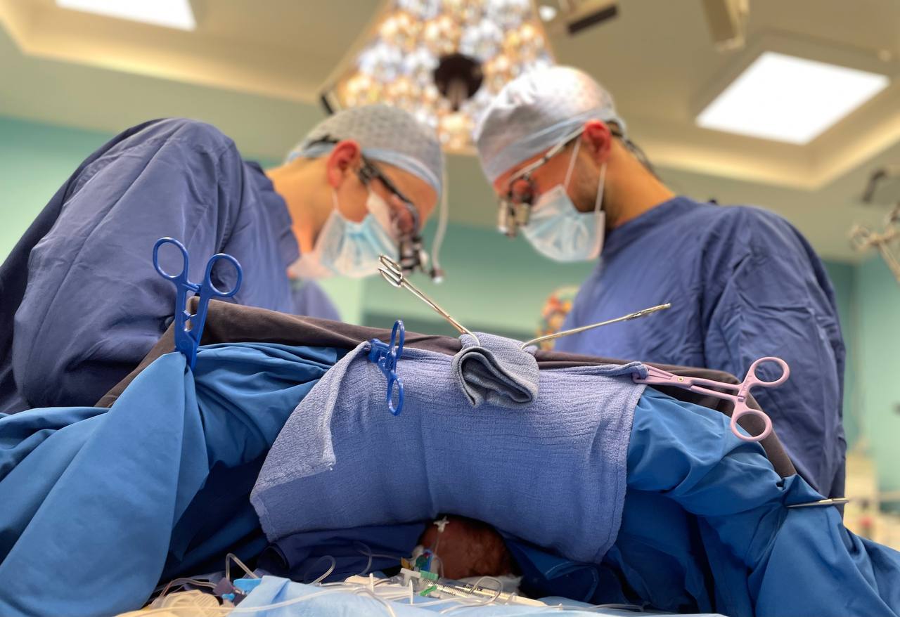 Львівські лікарі врятували немовля з критичними вадами серця