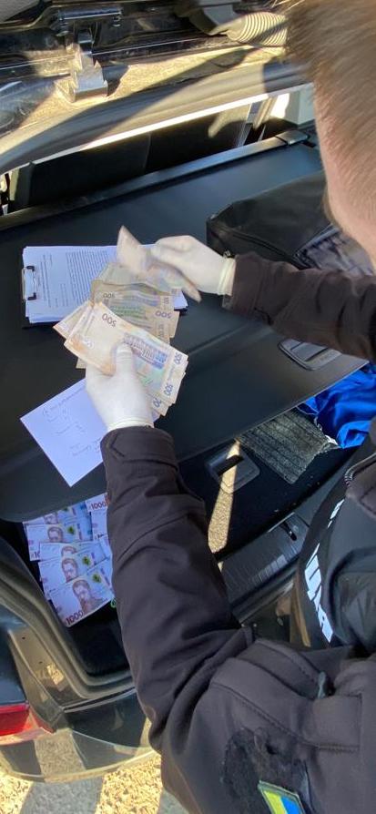 Одного з керівників «Львівської залізниці» затримали на хабарі