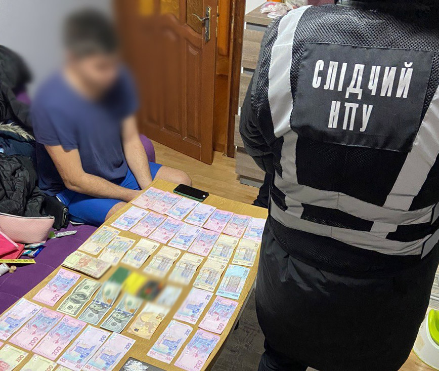 У Стрию затримали чоловіка за розповсюдження наркотиків