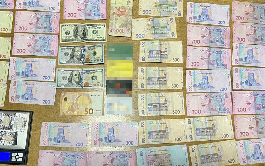 У Стрию затримали чоловіка за розповсюдження наркотиків