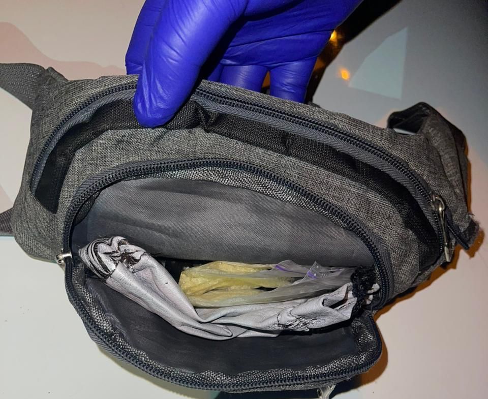 Вночі у Львові затримали 23-річного закладчика наркотиків