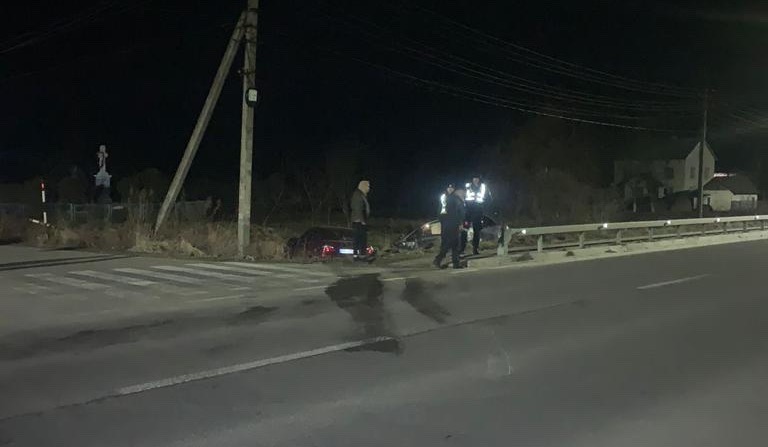 На Львівщині зіткнулися два автомобілі