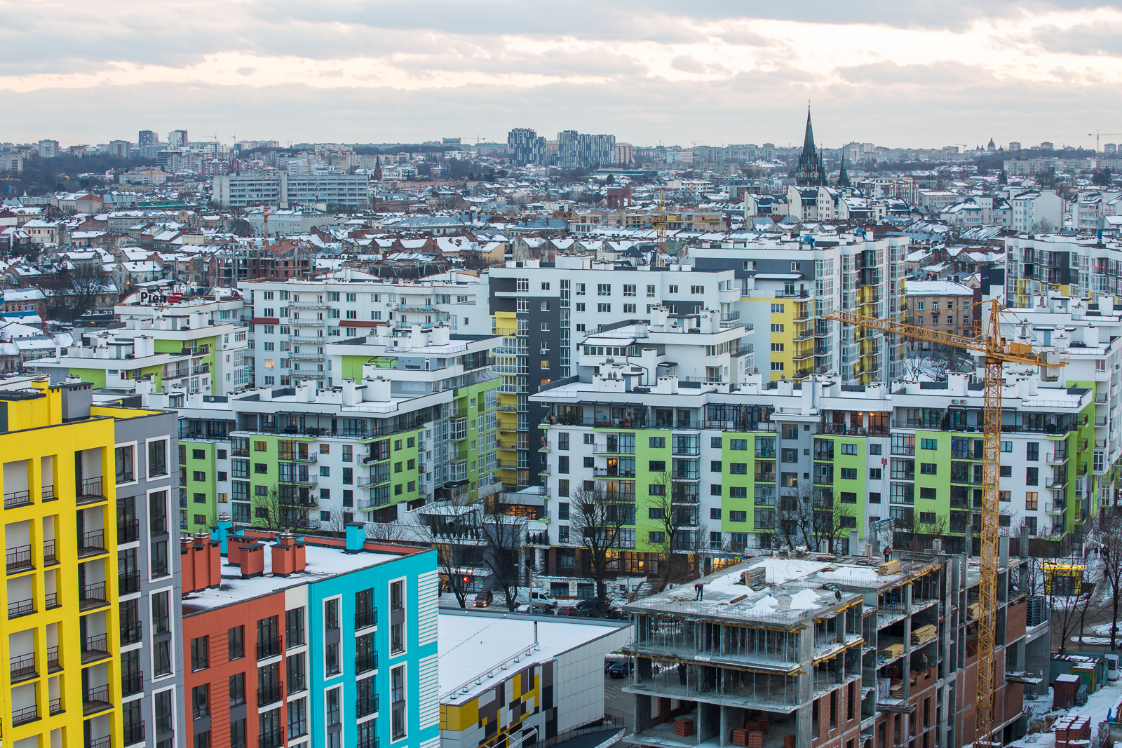 У мережі оприлюднили світлини Львова з висоти пташиного польоту. Фото: Андрій Роюк