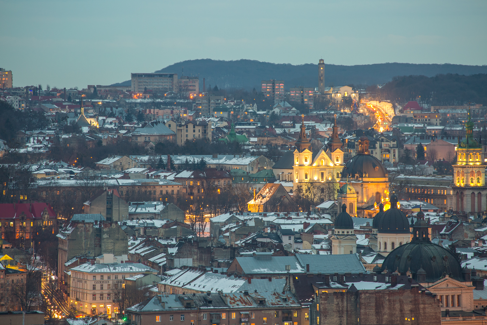 У мережі оприлюднили світлини Львова з висоти пташиного польоту. Фото: Андрій Роюк