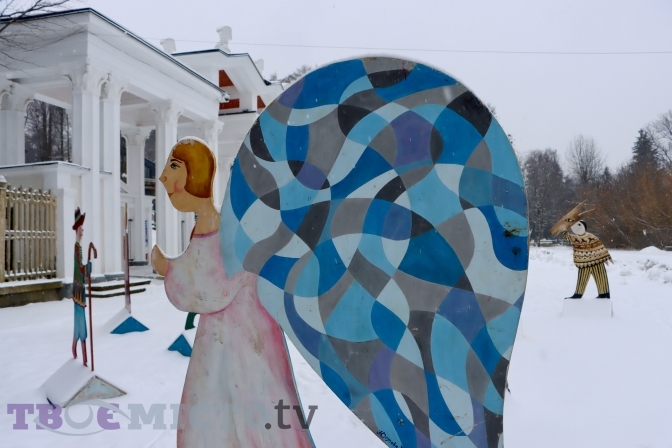 Біля Парку культури і відпочинку імені Хмельницького встановили фігури вертепу