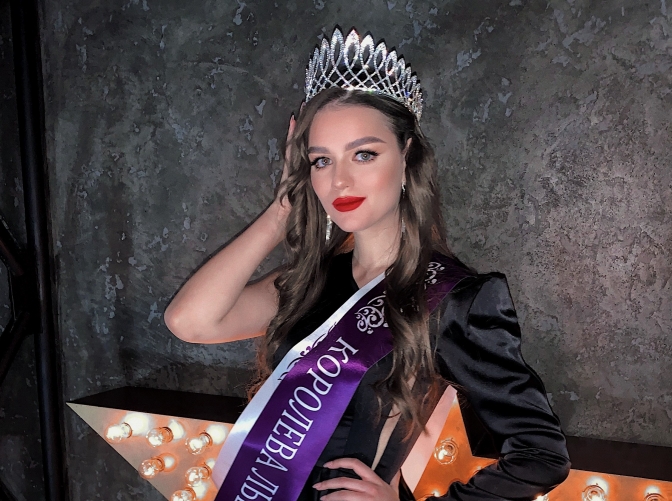 У Львові «Королевою Львова 2020»  стала 18-річна студентка Анастасія Федик. Фото організаторів конкурсу