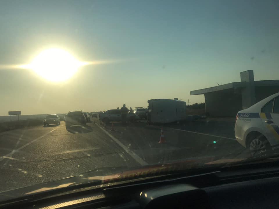 На Львівщині сталася ДТП, внаслідок чого загинув водій &laquo;Mercedes&raquo;