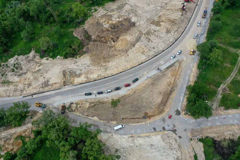 У Львові завершується будівництво нової дороги. Фото: Роман Балук