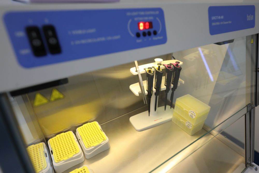 У лікарні швидкої допомоги Львова запрацювала надсучасна лабораторія. Фото міськради