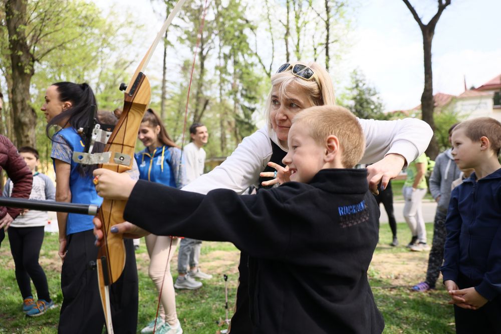 Львів'ян і переселенців кличуть на спільні заняття спортом у парку