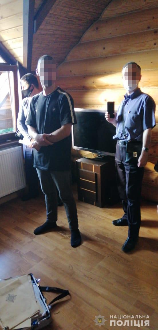 Львівські правоохоронці затримали ймовірного ґвалтівника 12-річного хлопчика. Фото поліції