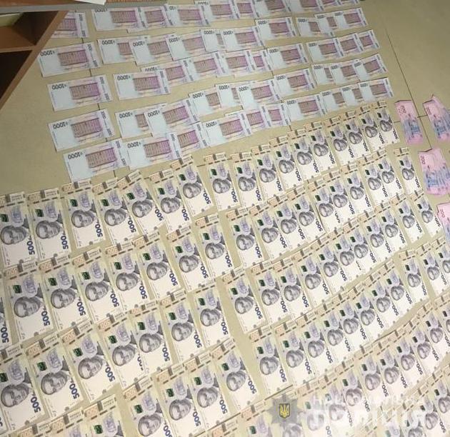 На Львівщині викрили масштабну схему продажу бронежилетів з гуманітарної допомоги