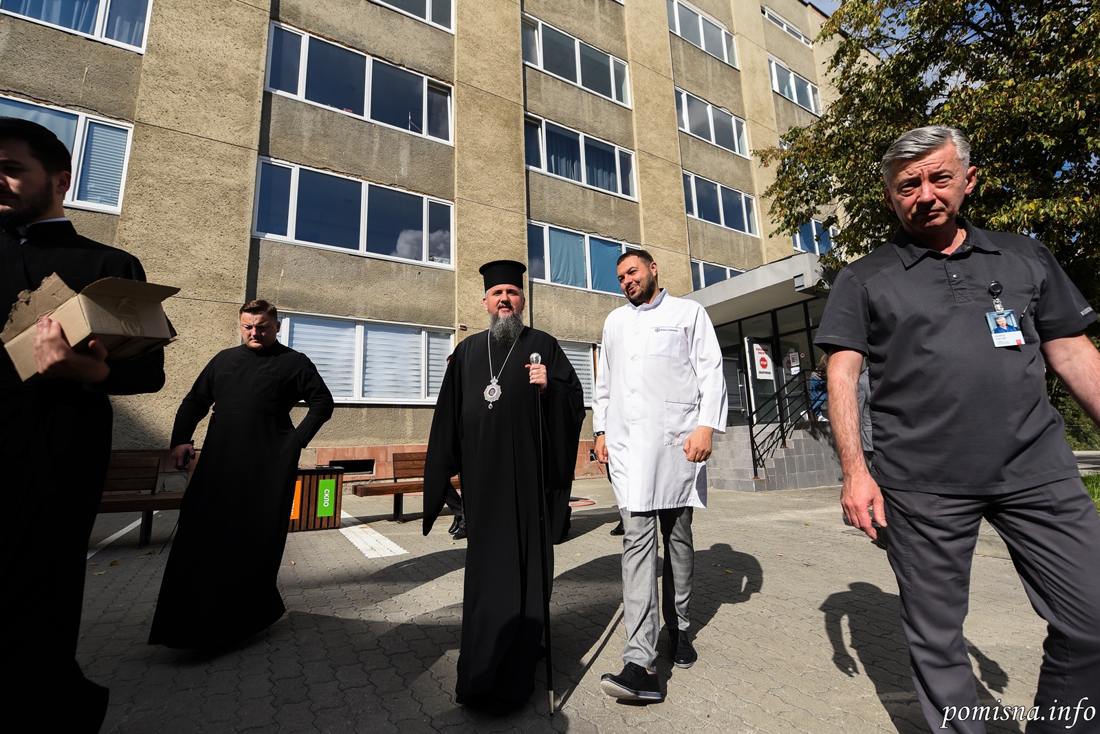 Митрополит Епіфаній відвідав відвідав поранених військових у львівській лікарні