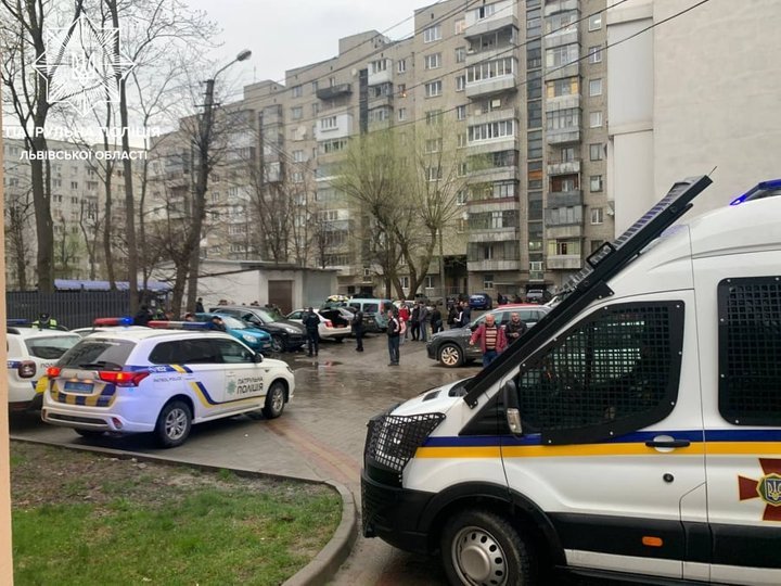 У Львові затримали п"яного водія Porsche. Фото: поліція Львівщини 