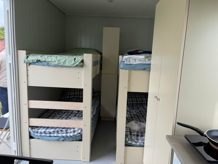 Неподалік Львова відкрили модульне містечко для переселенців з покращеними умовами