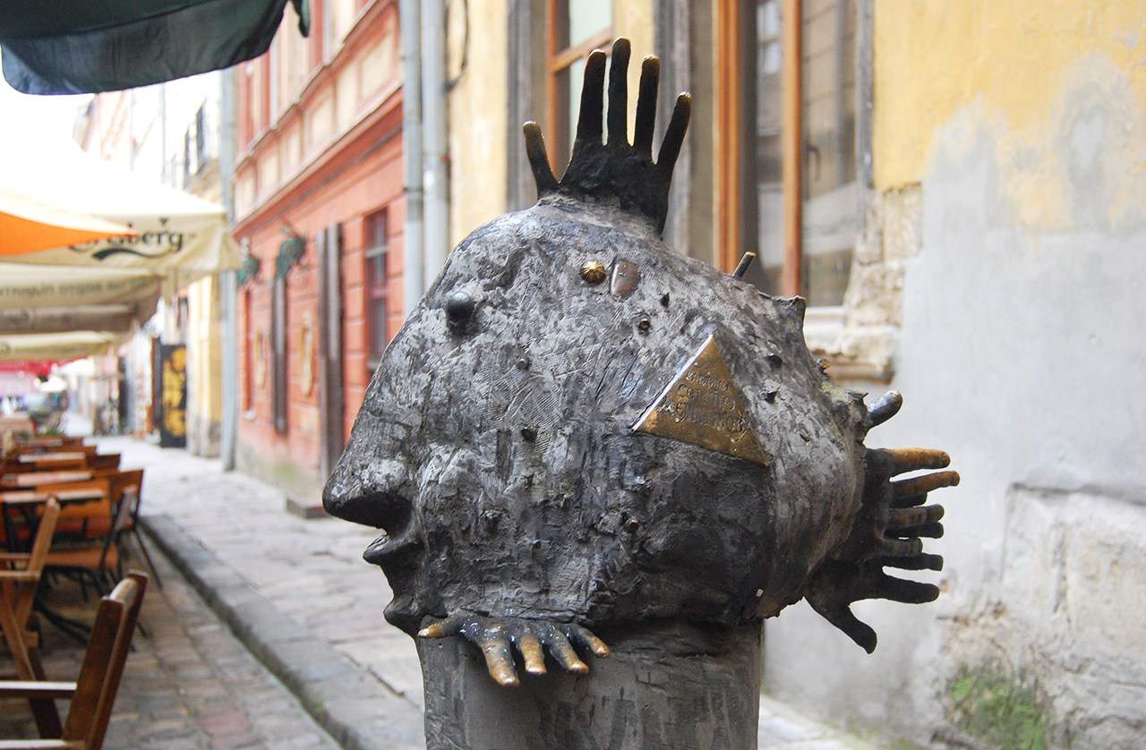 Пам'ятник посмішці