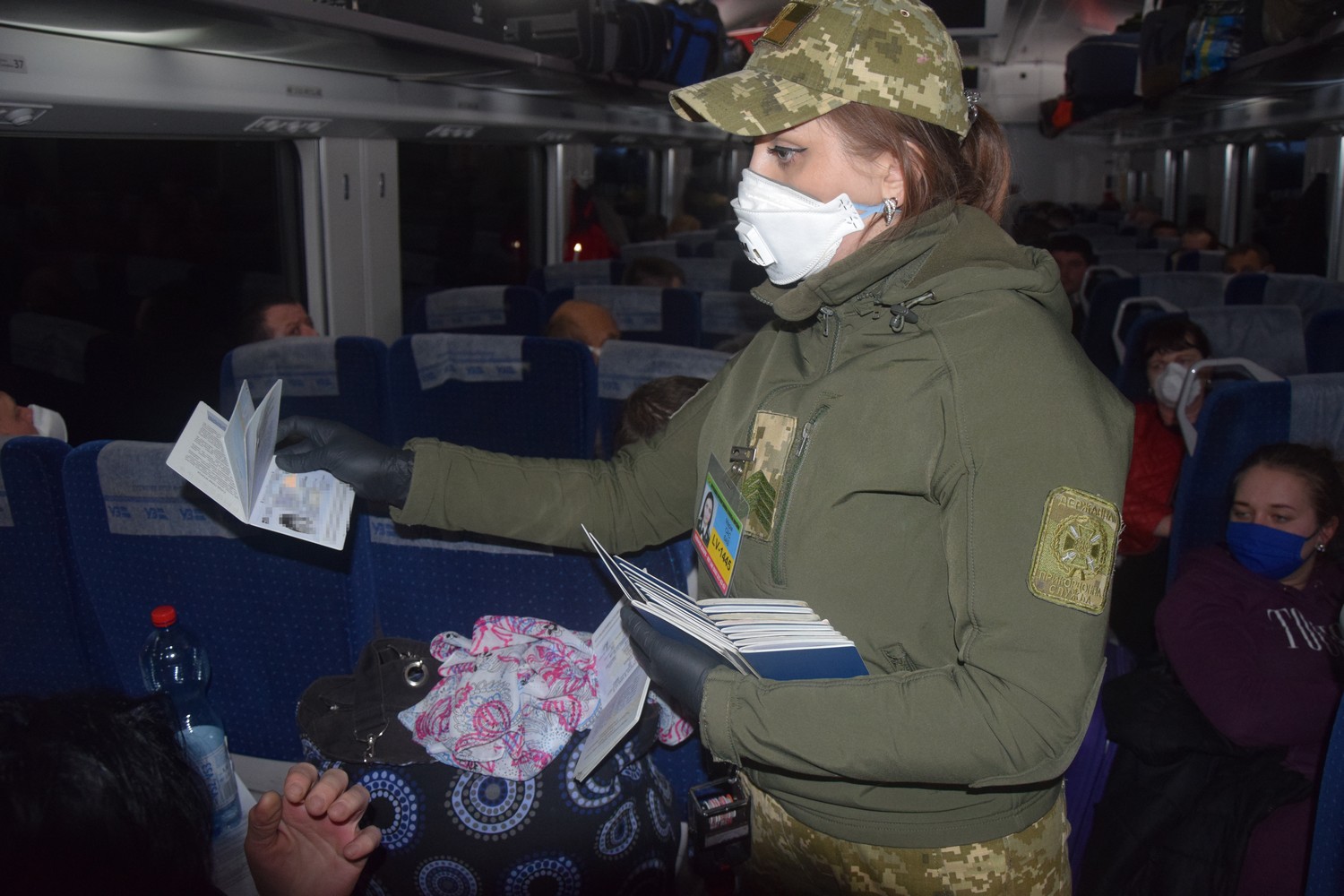 На Львівщині зустрічають евакуйованих українців