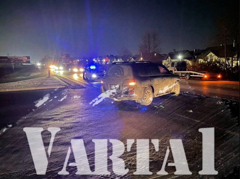 У Львові сталася потрійна ДТП за участі міського автобуса №52