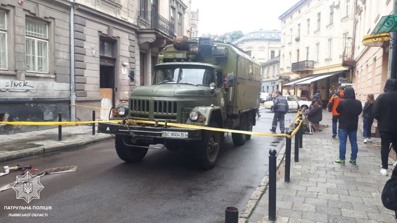 У Львові на вулиці Дудаєва стався витік газу. Фото: поліція