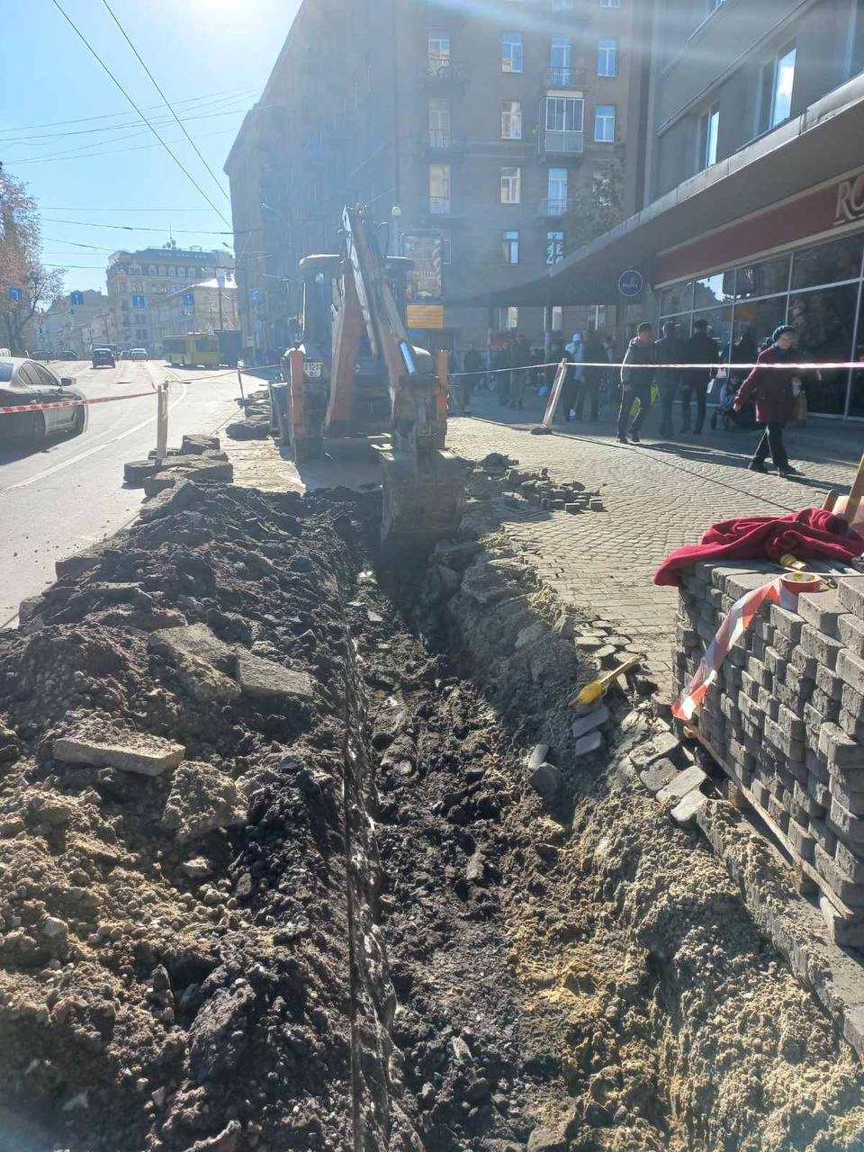 Біля готелю &laquo;Львів&raquo; з'явиться посадкова платформа