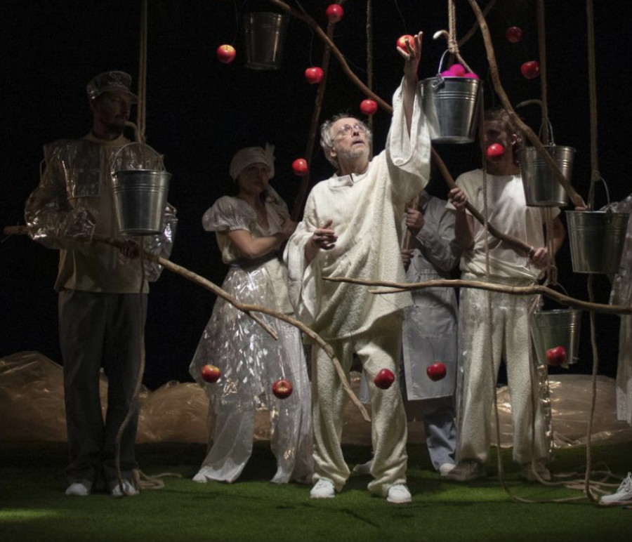 Фото: facebook.com/teatrvoskresinnia