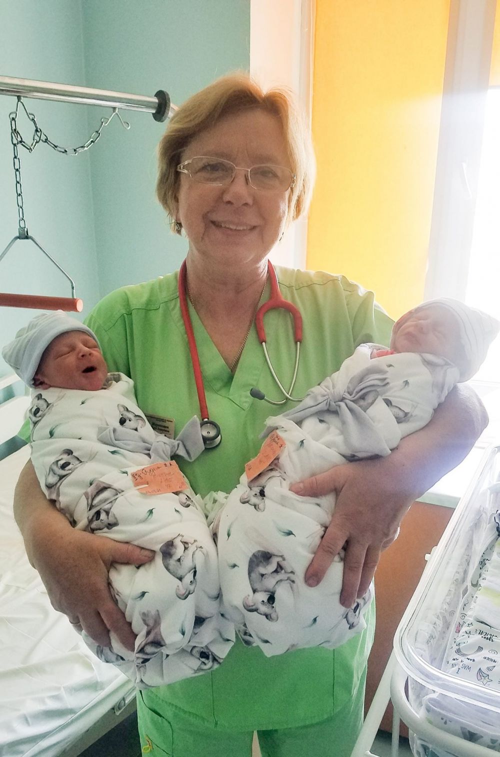 У львівському пологовому народилося три пари двійнят